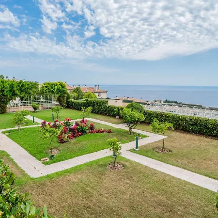 La Croix Des Gardes By Interhome Apartament