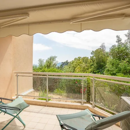 Apartamento La Croix Des Gardes By Interhome