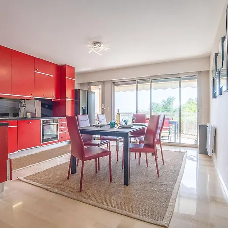 La Croix Des Gardes By Interhome *