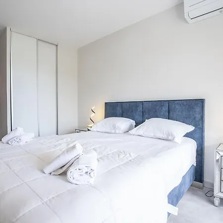 La Croix Des Gardes By Interhome
